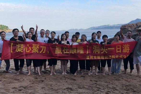 [���ľ���������Ӯ�ڻʼҹ���] ��ͷһ���Σ�